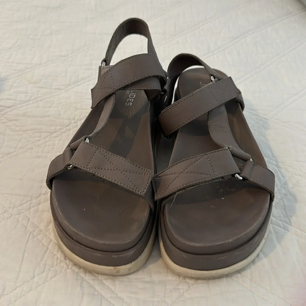 J Slides Blakely Grey Leather Platform Sandal